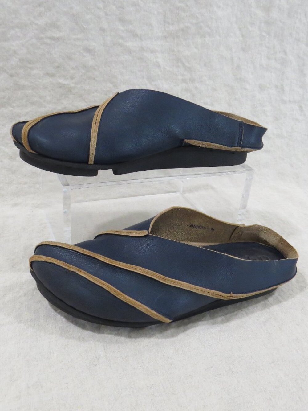 Trippen Leather Slip-on Shoes Mules SIZE 39 (8.5) Blue